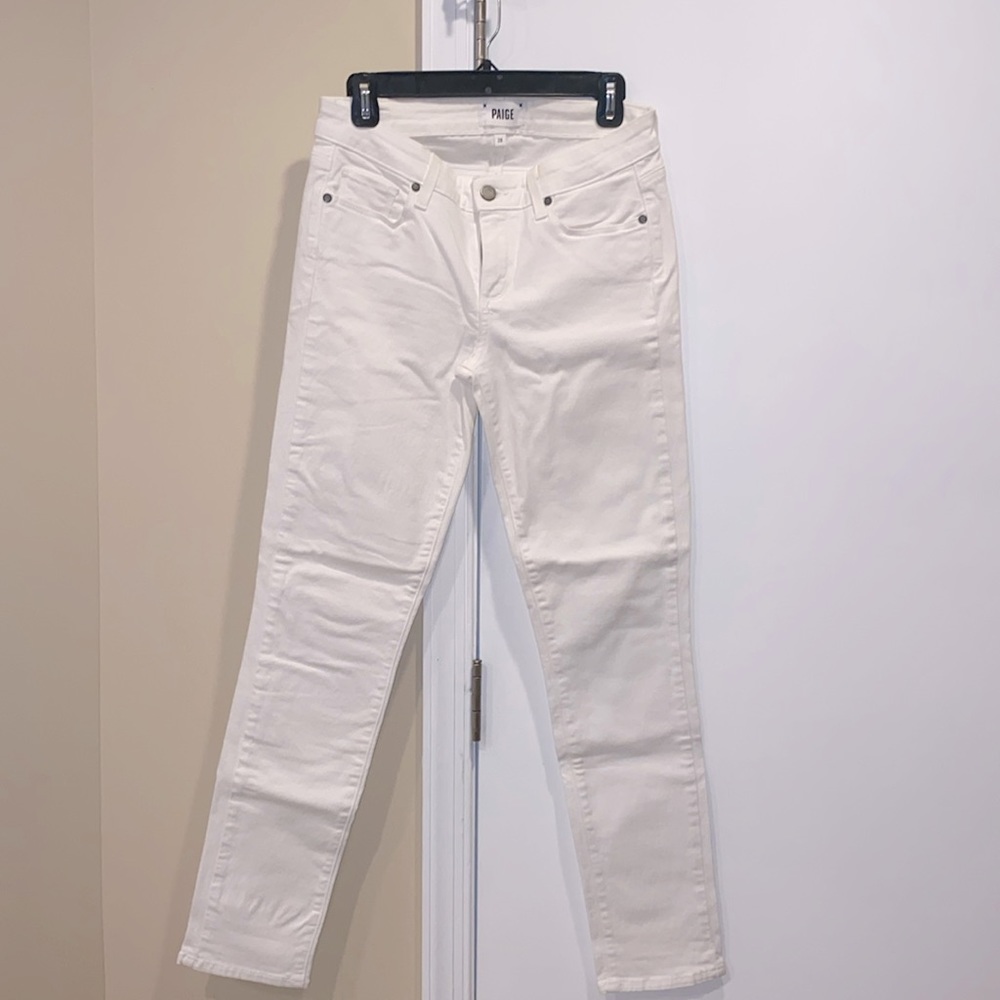 PAIGE Skyline Ankle Peg white jeans